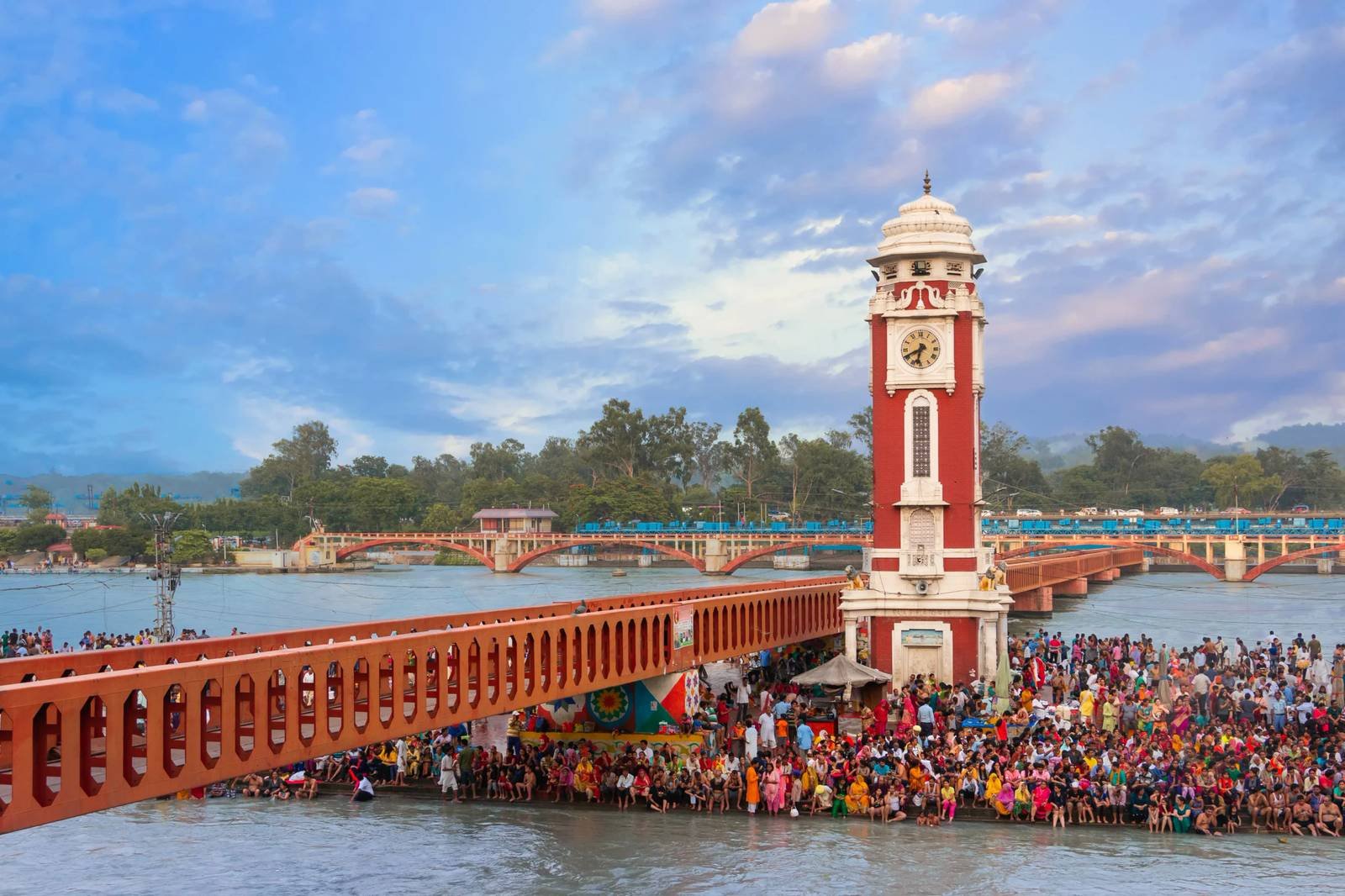 Har Ki Pauri on the Ganga at Haridwar, with the clock tower