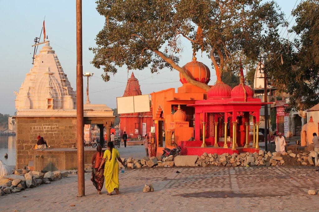 Temples and steps at Ram Ghat, Ujjain